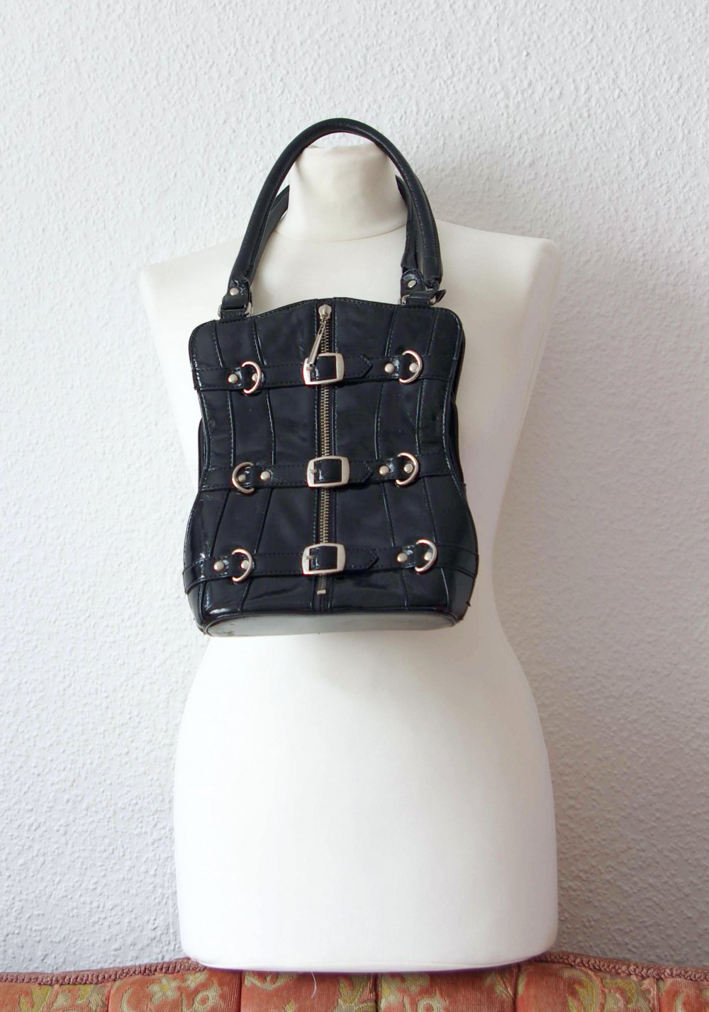 Shiny Korsett-Handtasche Goth Lack Kunstleder PVC bratz Schnallen Buckles