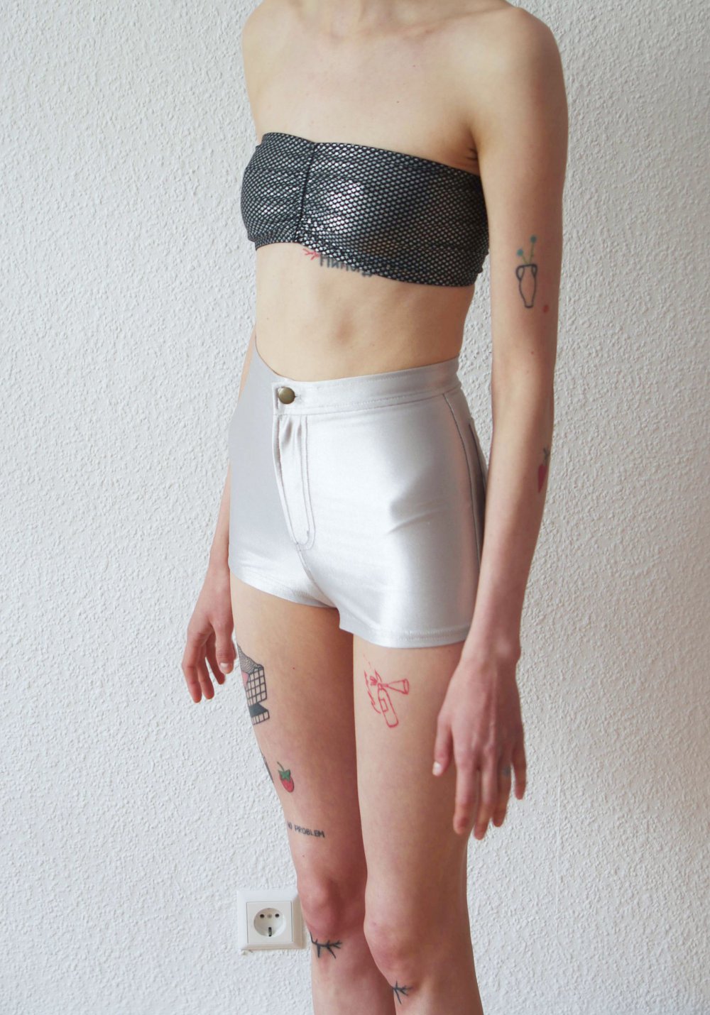 Shiny American Apparel Disco Shorts Gr. XS glänzend Hotpants retro Technobarbie Festival
