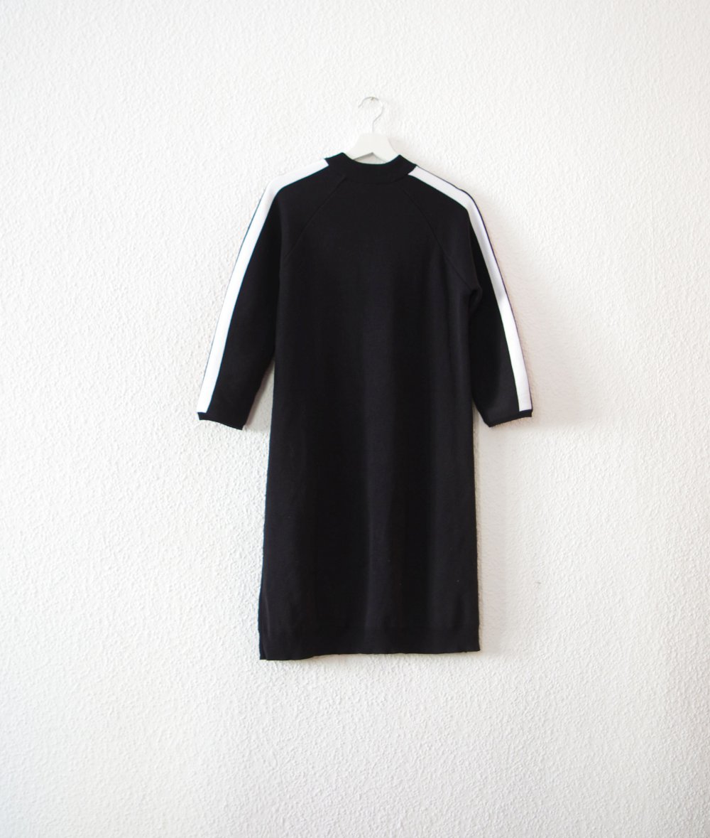 Sportliches Twintip Track Kleid Gr. L M schwarz Streifen rot weiß 