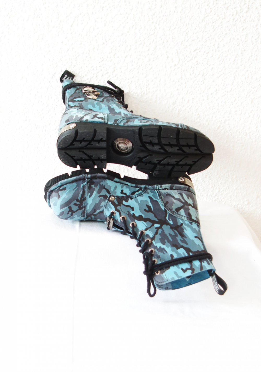 Großartige New Rock Boots Gr. 41 blau Camouflage Springerstiefel Dollskill