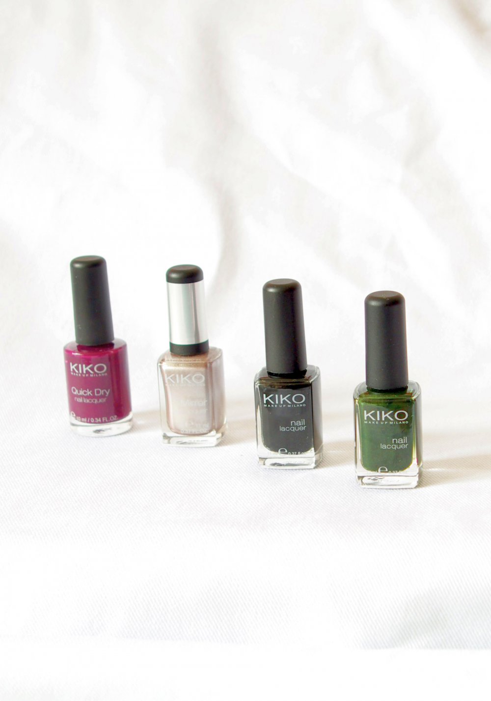 4er Set Nagellack NEU KIKO dünkelgrün schwarz bordeaux rot metallic taupe