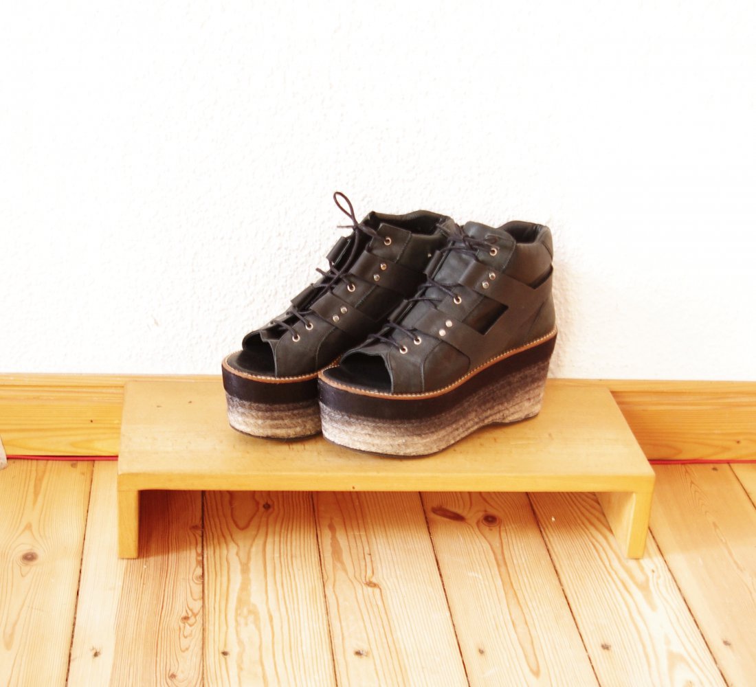 Ausgefallene Miista Plateauschuhe Gr. 41 40,5 Farbverlauf Harness Dollskill Technobarbie