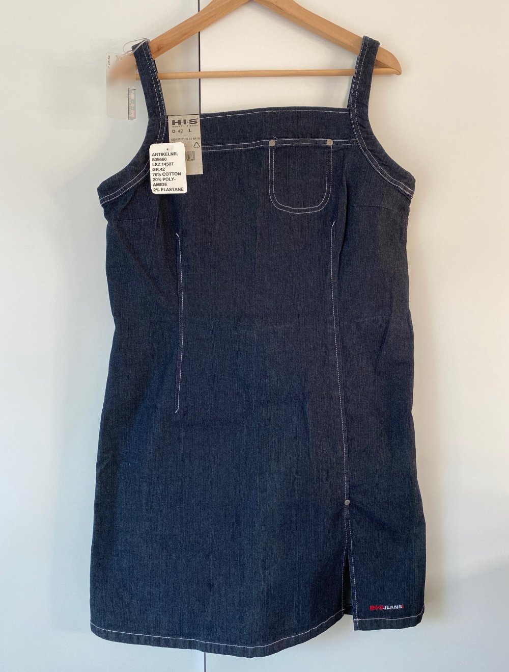 Neues Dunkles Jeans-Kleid