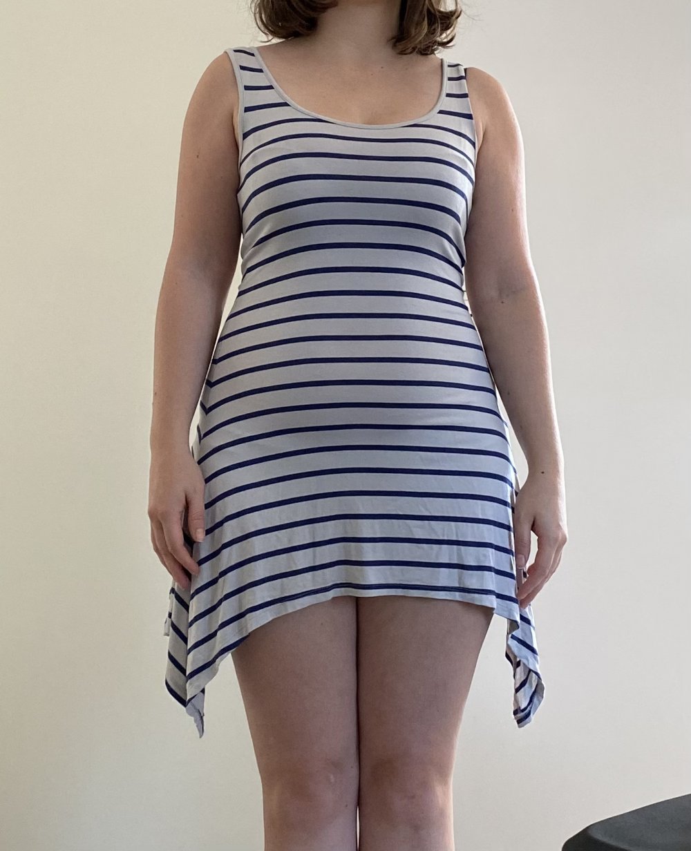 Gestreiftes Kleid