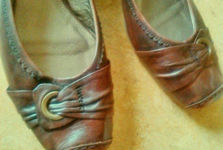 Damen Echt Leder Schuhe Pumps Ballerina Gr. 40