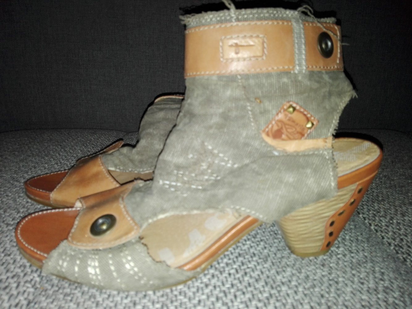 Knöchel Pumps Sandalen Tamaris  Größe 41. 