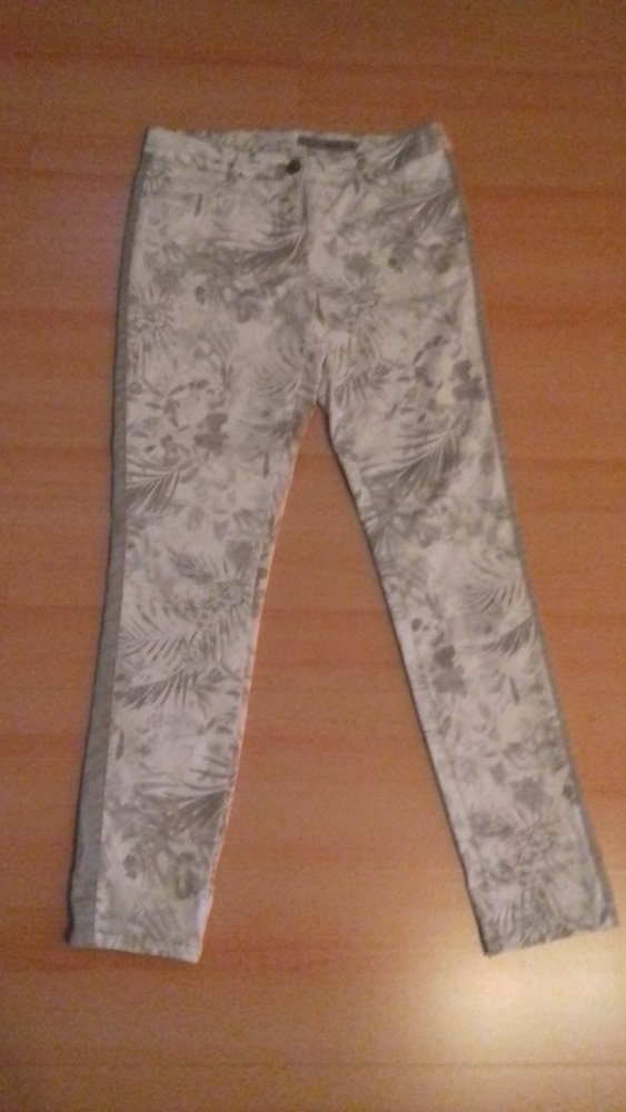 Twill Hose Skinny