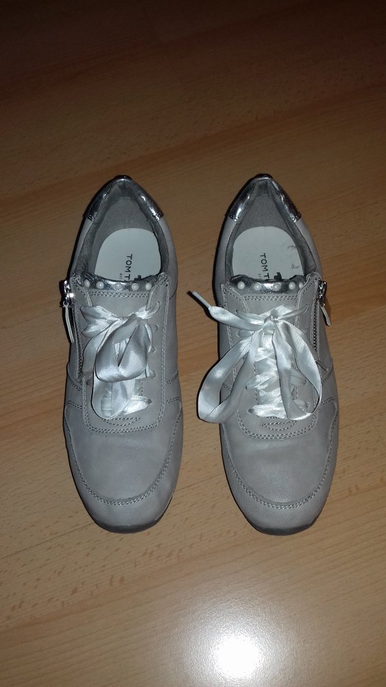 Sneaker 