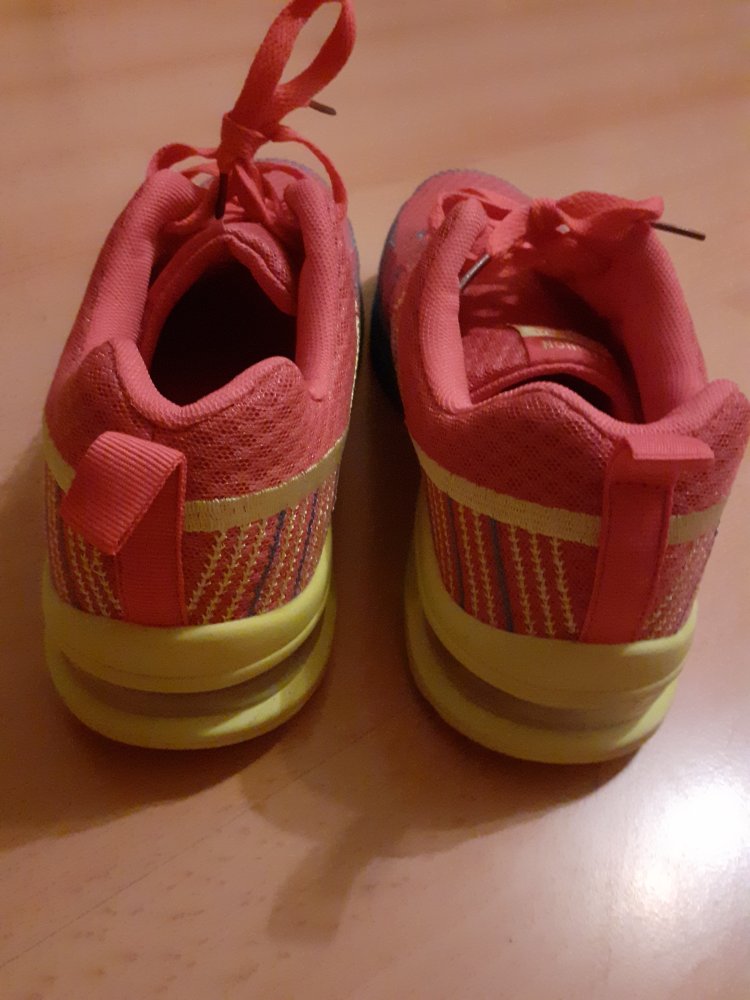 Sneaker Gr. 42 ( eher Gr.41)