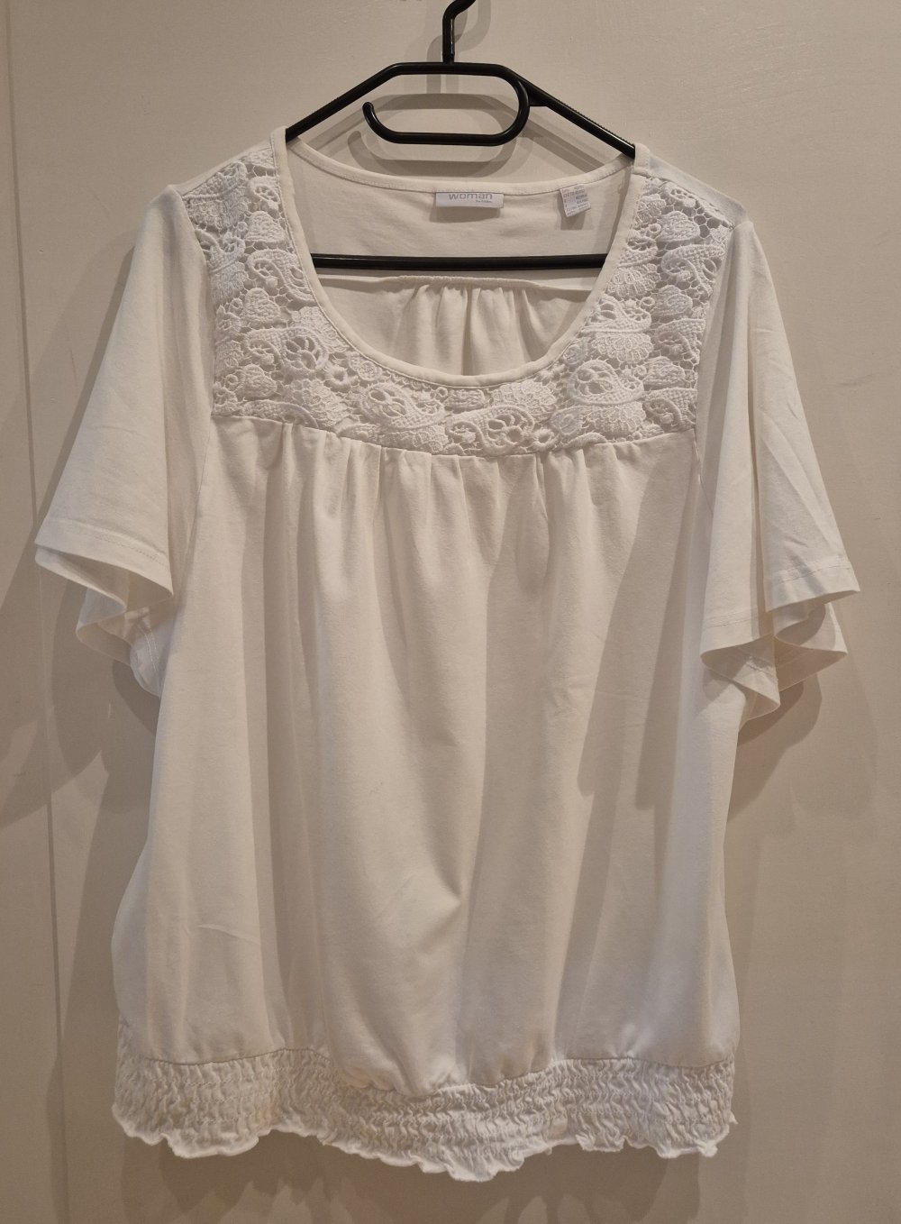 Tchibo Shirt, Tunika, Schlupfbluse weiß beige Gr 40/42 mit Spitze
