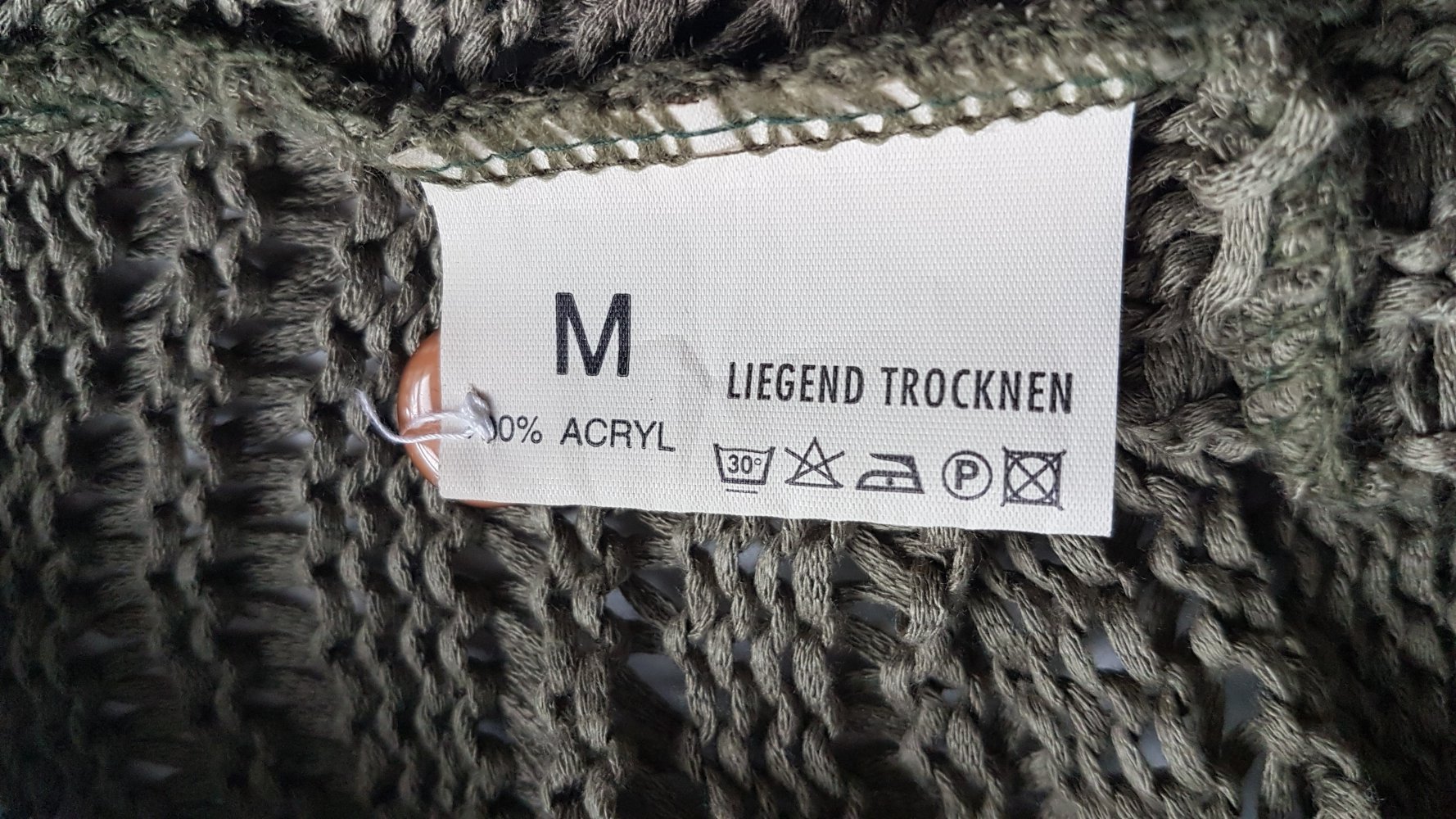 Ann Llewellyn Strickjacke, olive, Gr. M