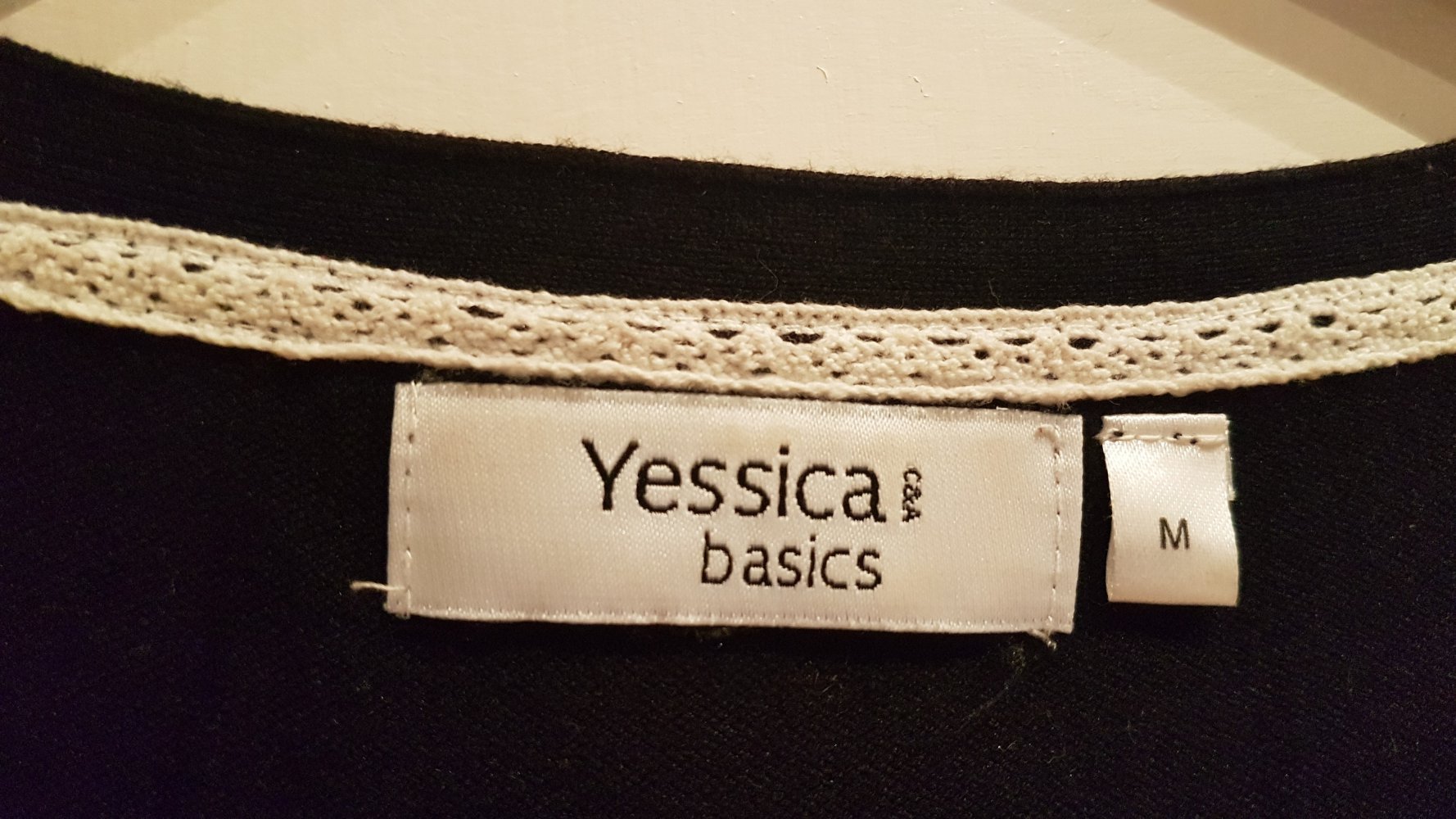 C&A Yessica Pullover schwarz Gr M V-ausschnitt