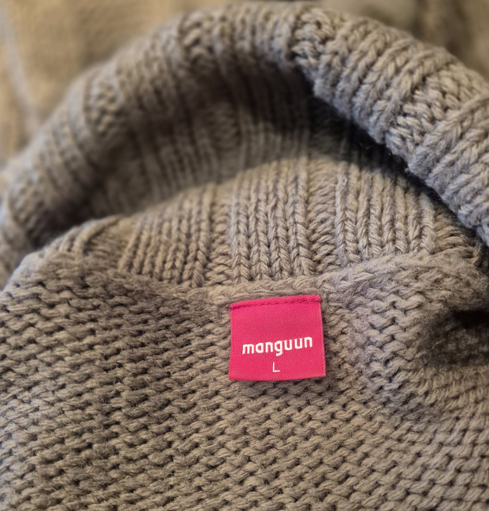Manguun Strickpullover Zopfmuster Rollkragen taupe Gr L