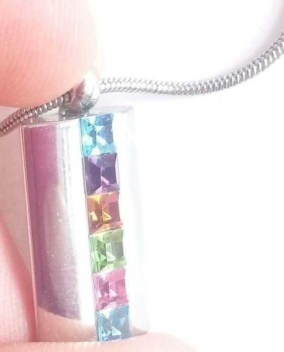 Kette mit Anhänger bunte Steine Steinchen