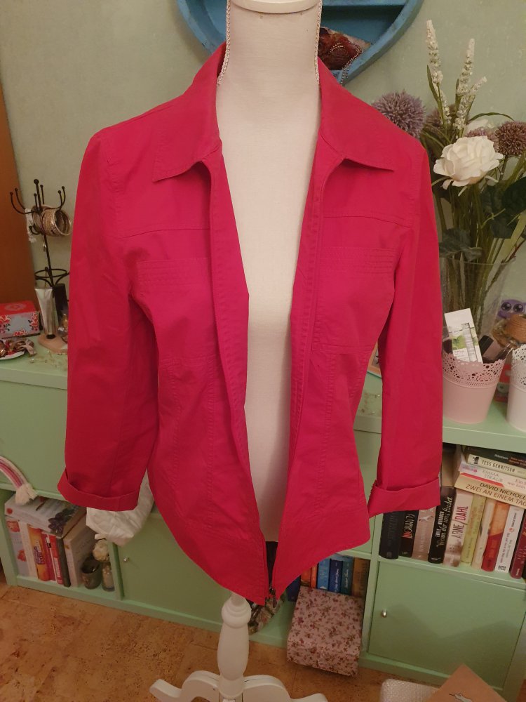 Tolle rote Bluse / Jäckchen / Blazer von Taifun Collection
