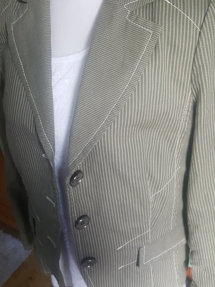 Khaki farbener Blazer / Jacke von Biba aus Leinen & Baumwolle
