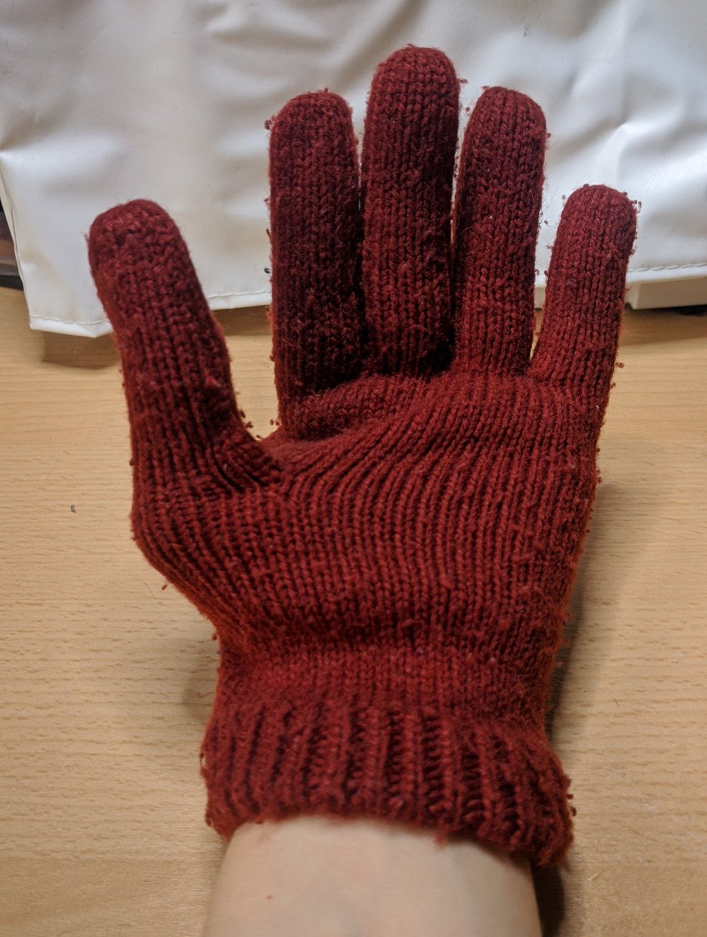 rote Wollhandschuhe Gr. S 