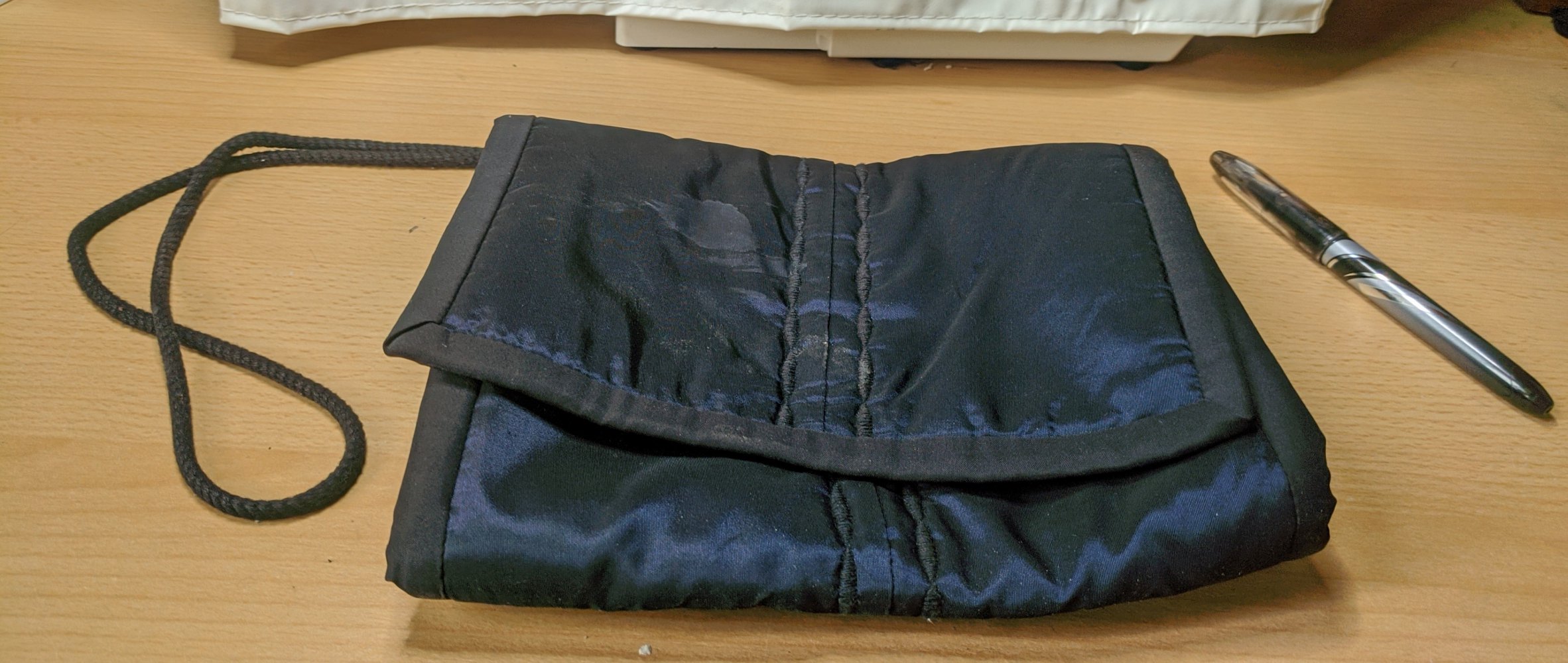 dunkelblaue Handtasche/ Clutch/ umhängetasche