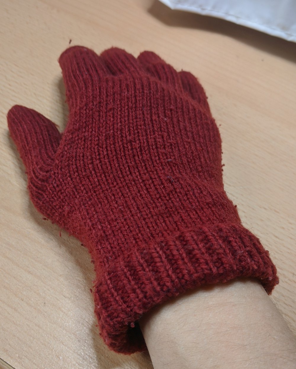rote Wollhandschuhe Gr. S 