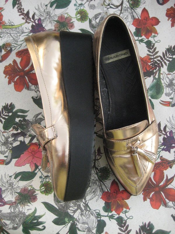 Edle goldene Loafer von Vagabond! schick, edel, vagabond, plateau, roségold, gold, loafer, besonders, creeper, büro, hochzeit