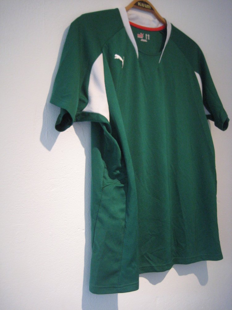 Dunkelgrünes Sporttrikot von Puma! sport, activewear, sportshirt, sporttrikot, plussize, unisex
