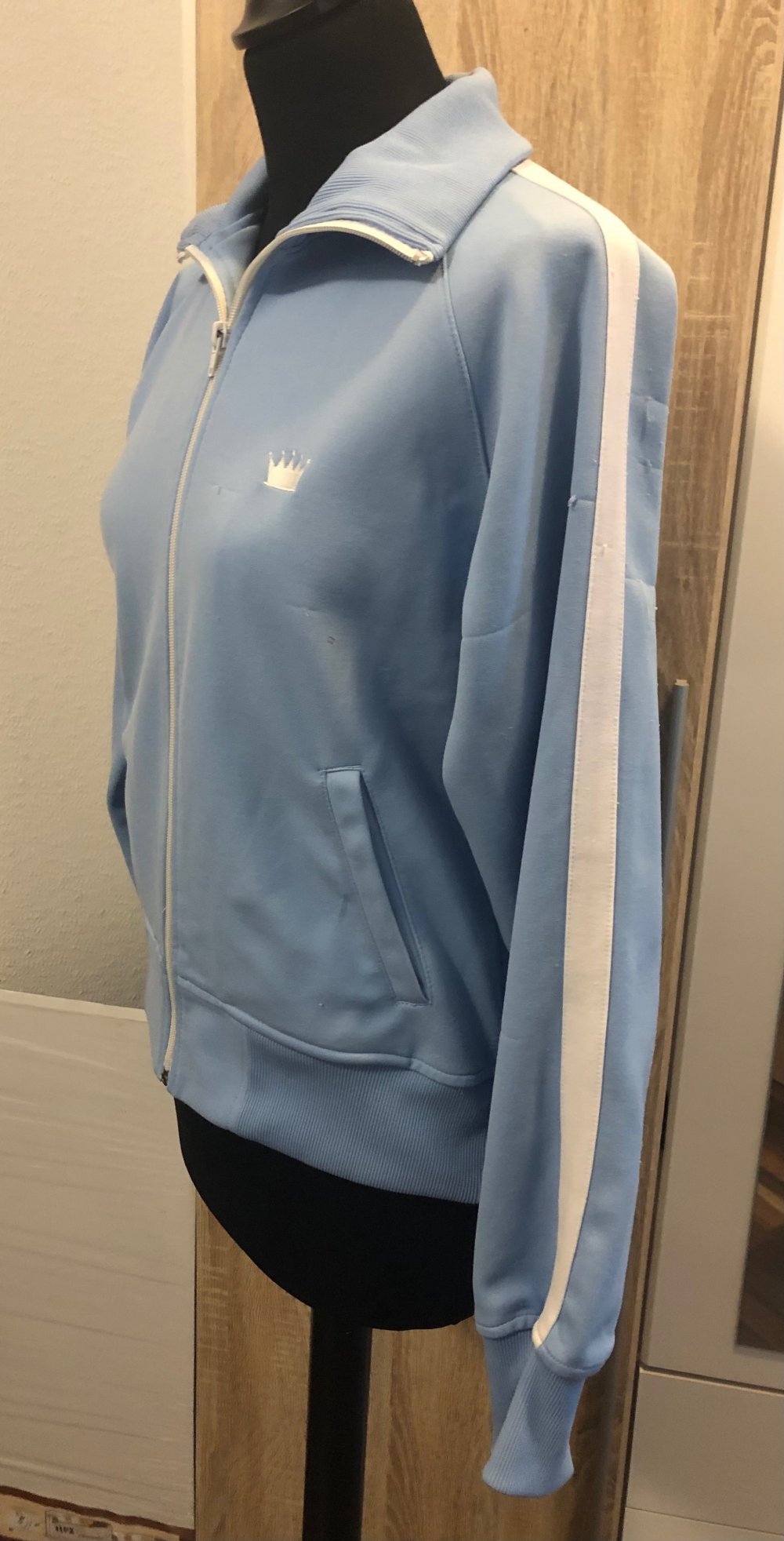 Hellblaue Sportjacke Gr. S