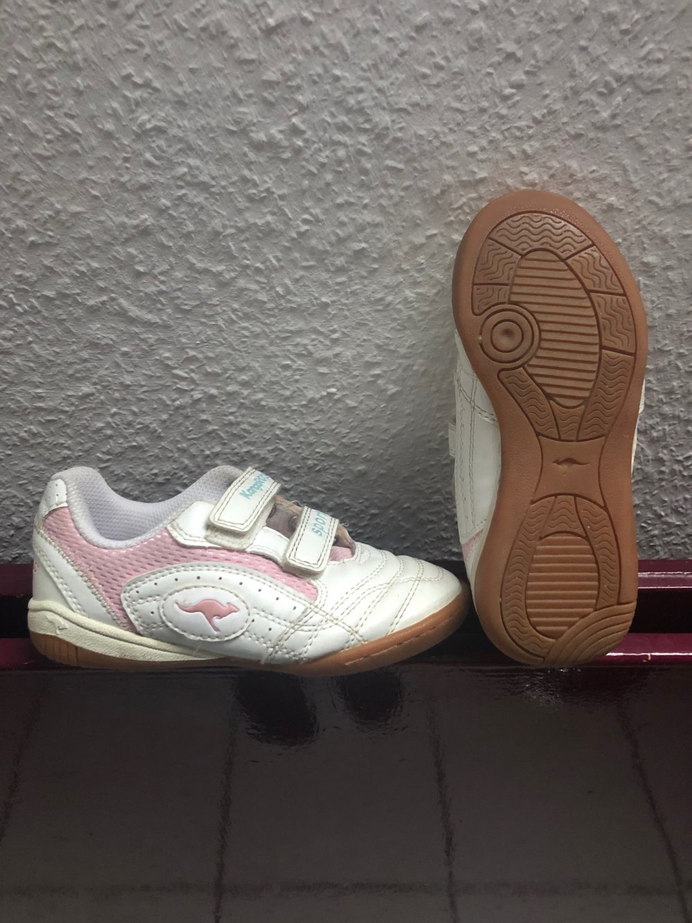 Hallenschuhe Gr. 28
