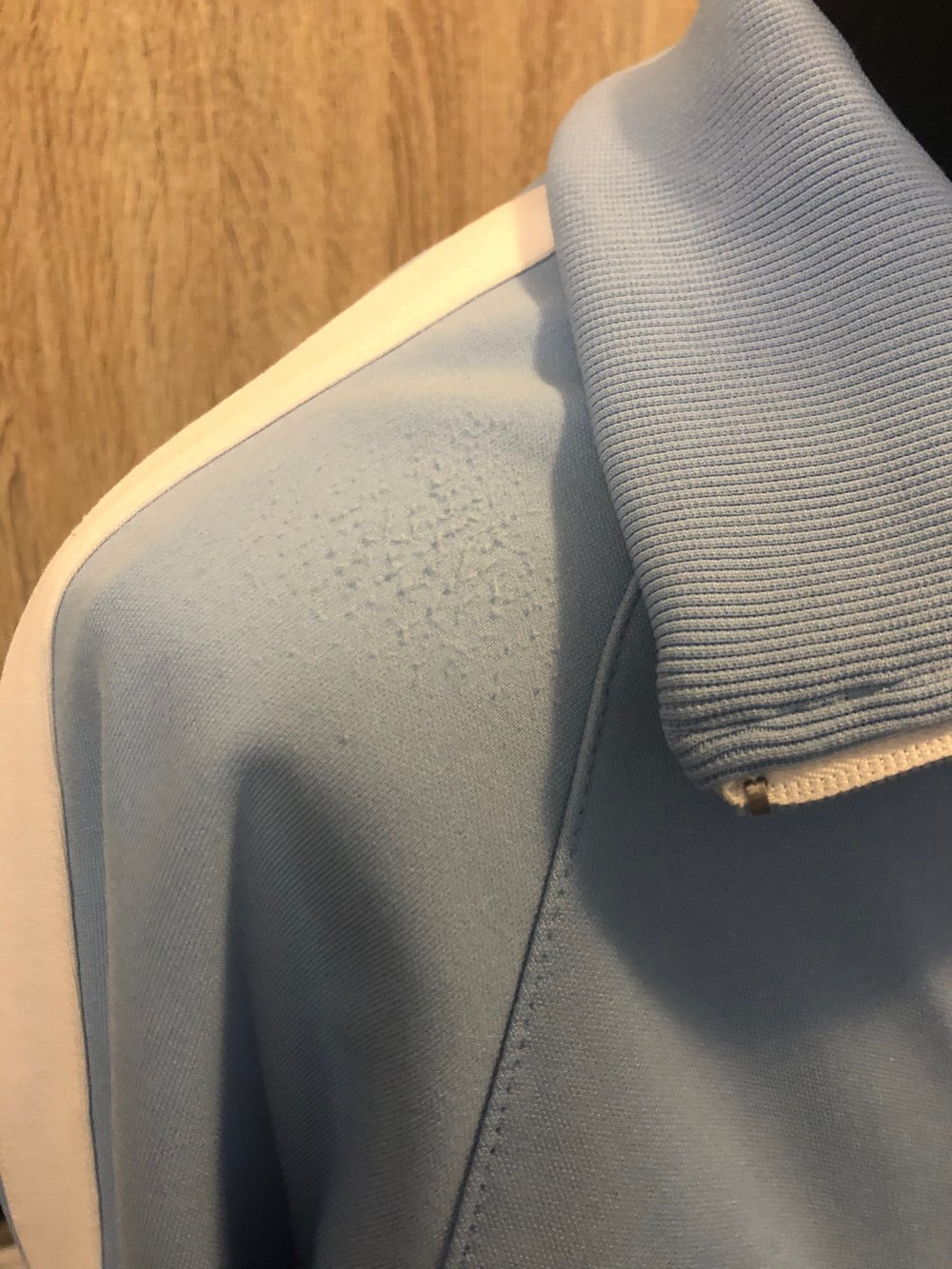 Hellblaue Sportjacke Gr. S