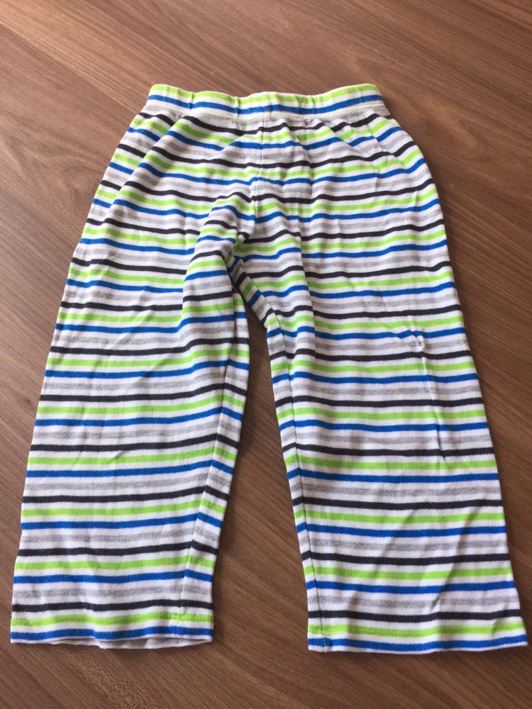 Bequeme Hose Gr. 98