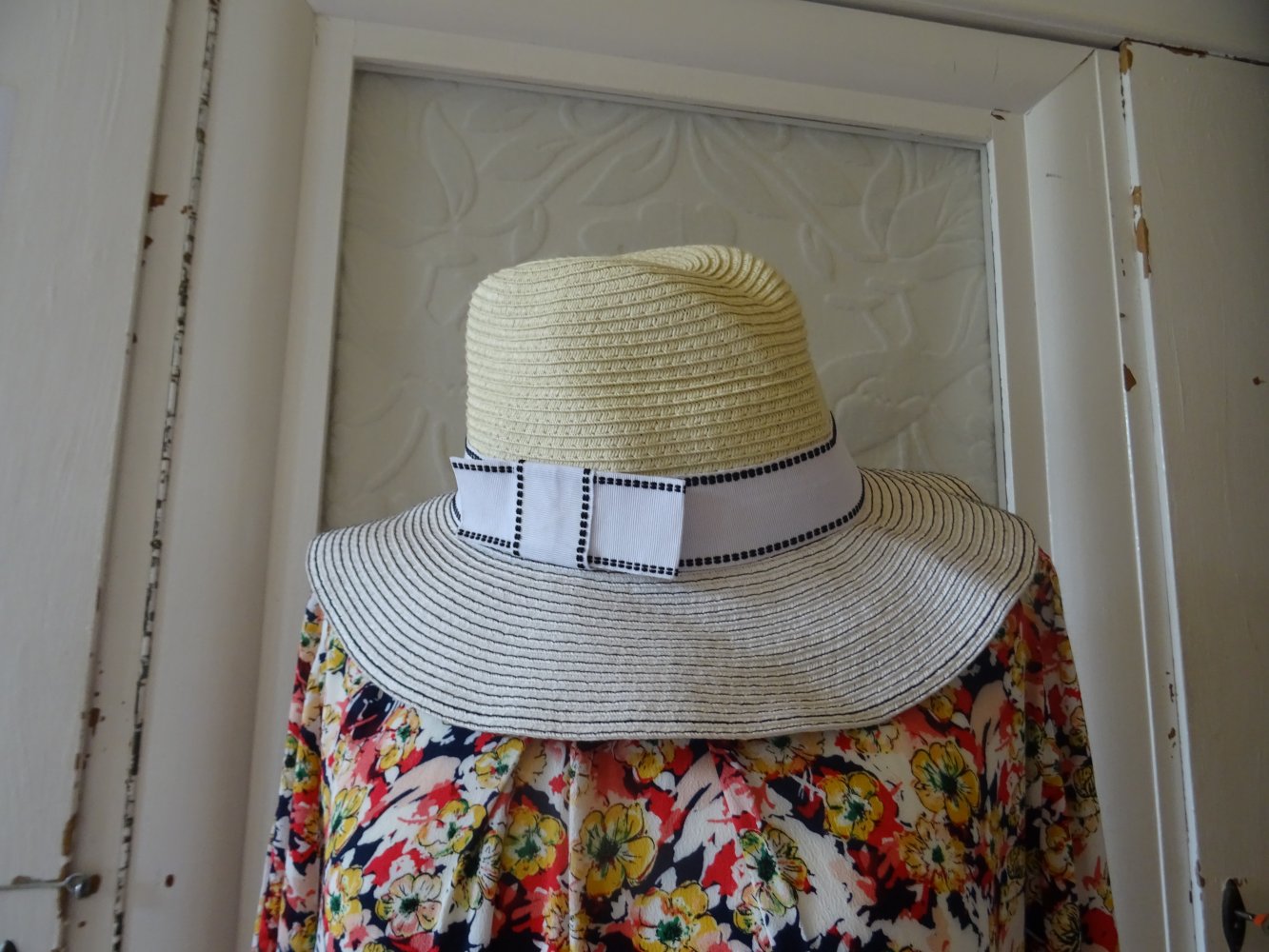 Damenhut Laundry by Shelli Segal Sommerhut Strohhut Vintage Hut Boho BERLIN
