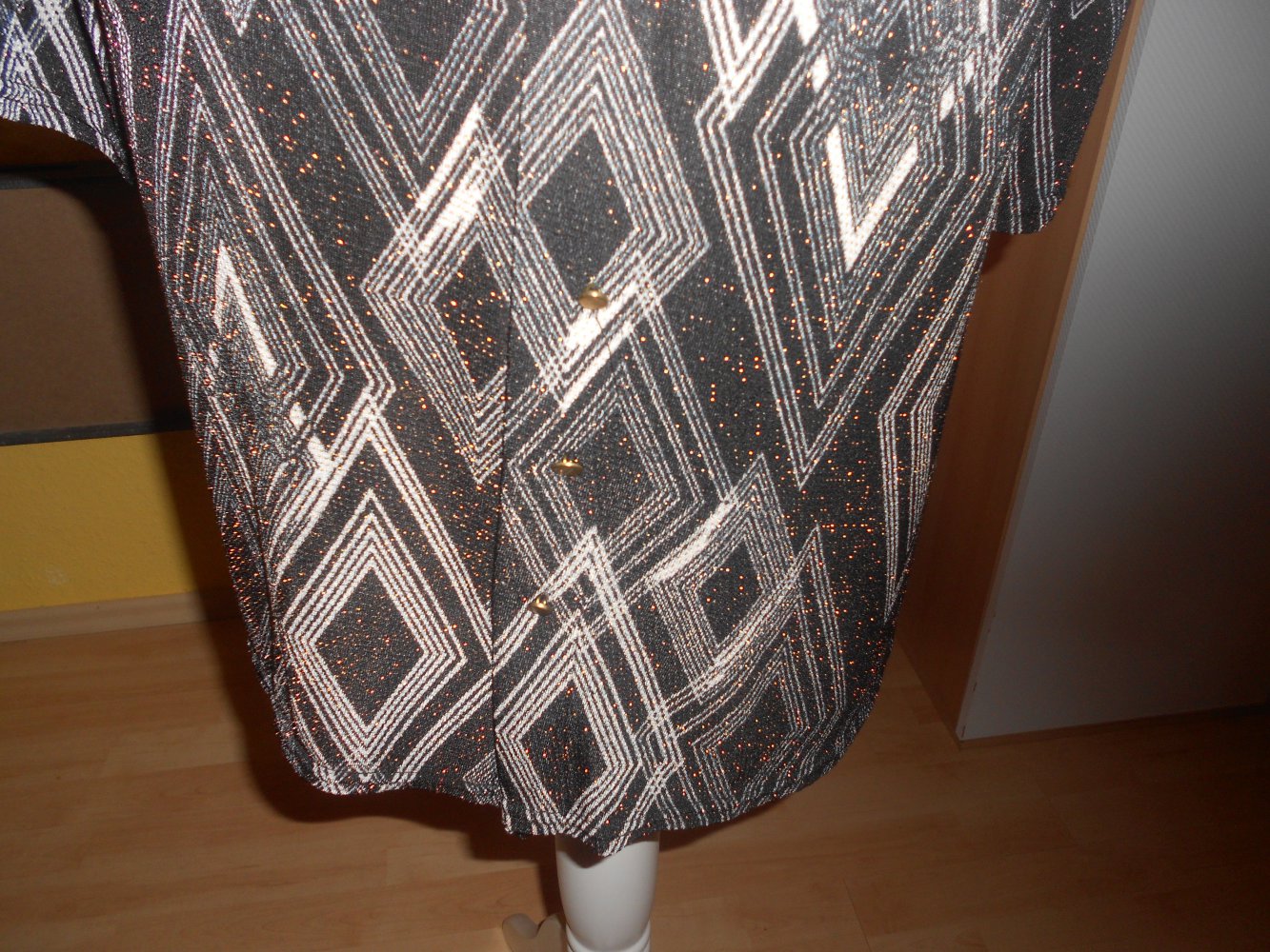 Vintage Love- Minikleid mit graphischem Muster Gr. 38/40