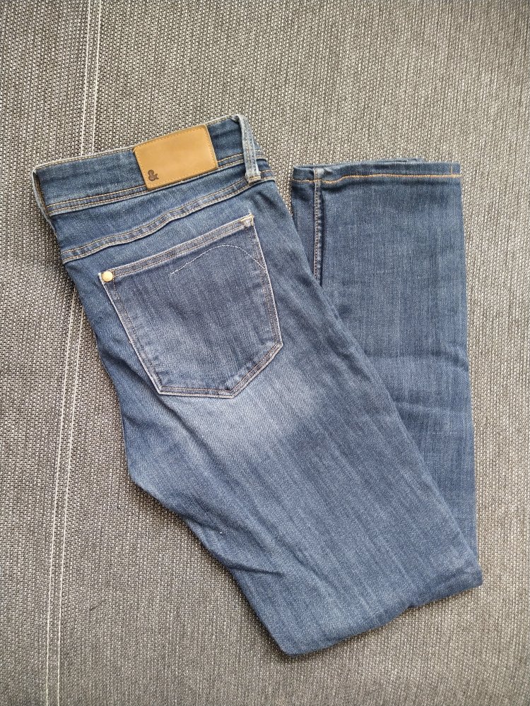 Jeans dunkelblau W27