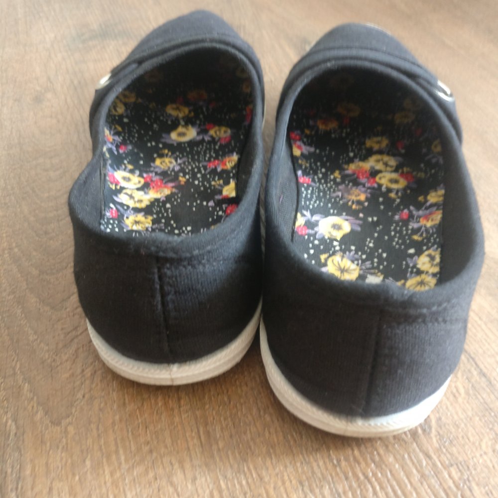 Stoffschuhe schwarz Gr. 38