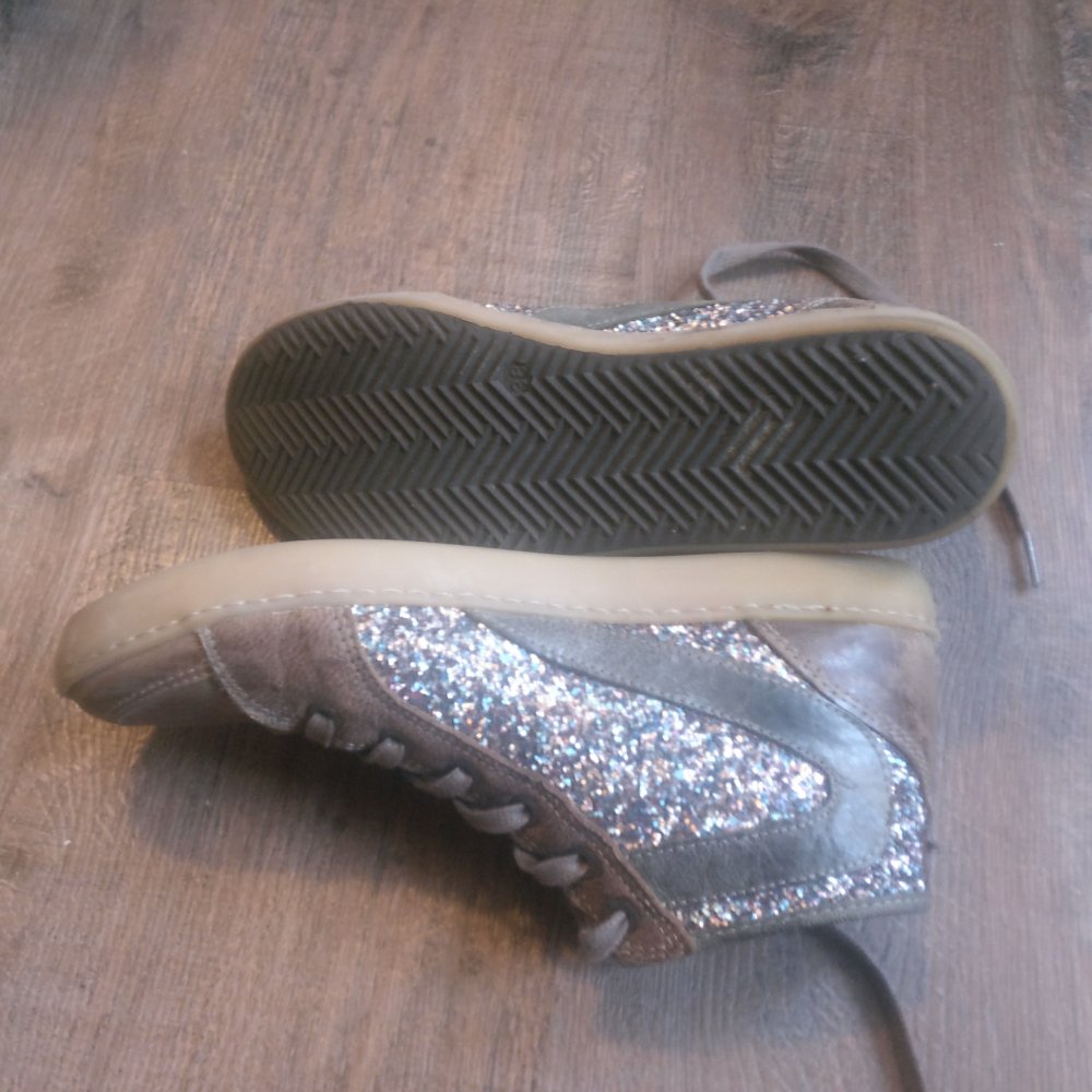 Schuhe knöchelhoch Öko hellbraun mit Glitzer Gr. 38