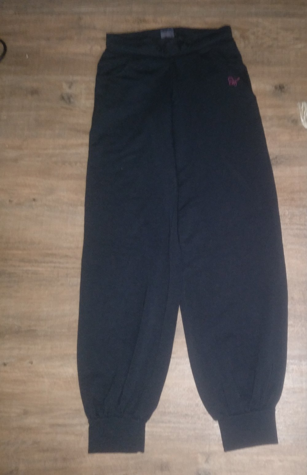 Jogginghose schwarz lockerer Sitz Gr. S 