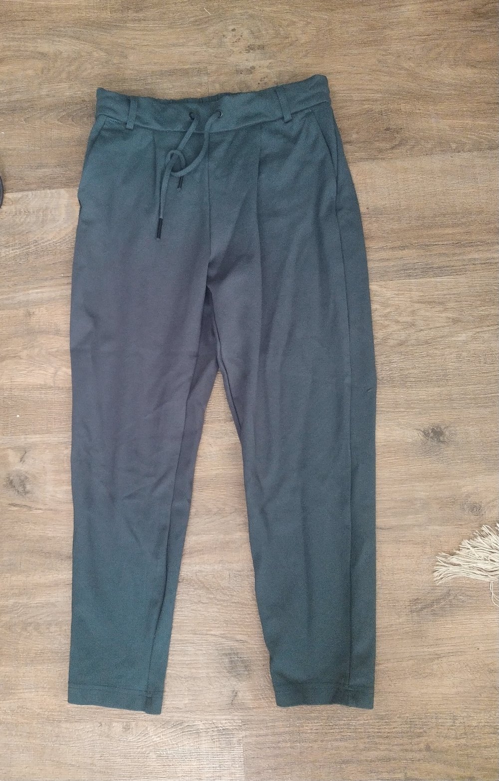 Soffhose von Only Gr. S Olivgrün