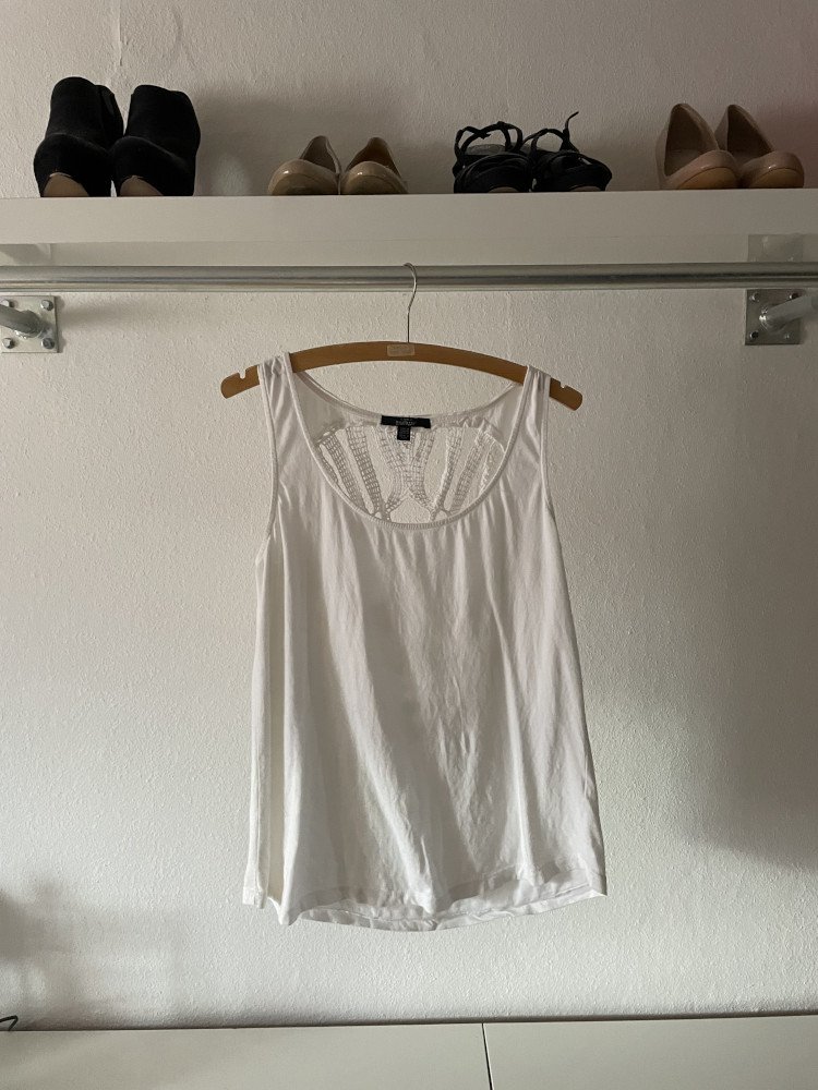 Skull Top