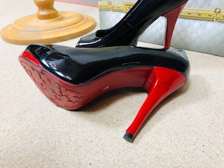 High Heels Pumps - rote Sohle - Gr. 36 Marke Catwalk schwarz
