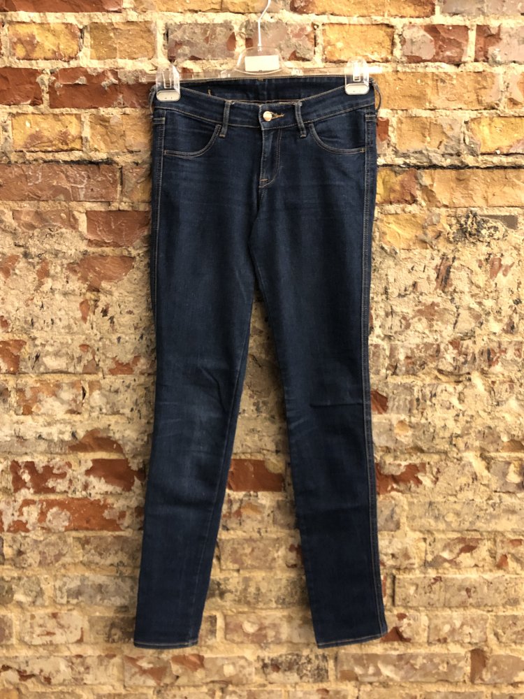 H&M Skinny Low Waist w26 L32  passt XS-S d 34-36 evtl auch w27 