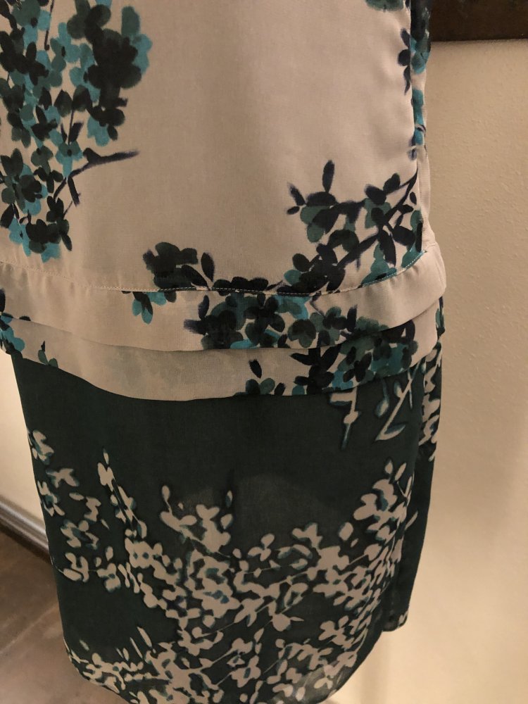 H&M Skinny Low Waist w26 L32  passt XS-S d 34-36 evtl auch w27 