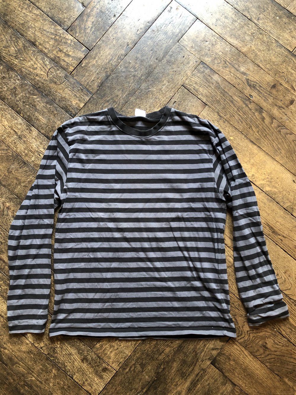 Pulli mit Querstreifen
