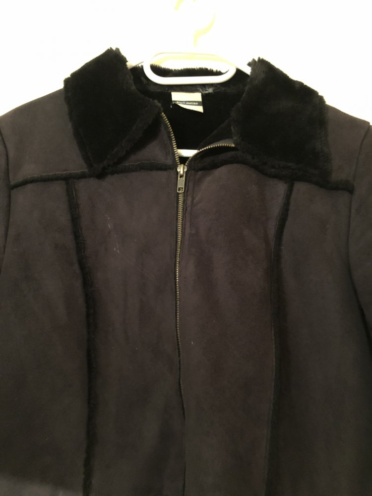 Schwarze Lederjacke 