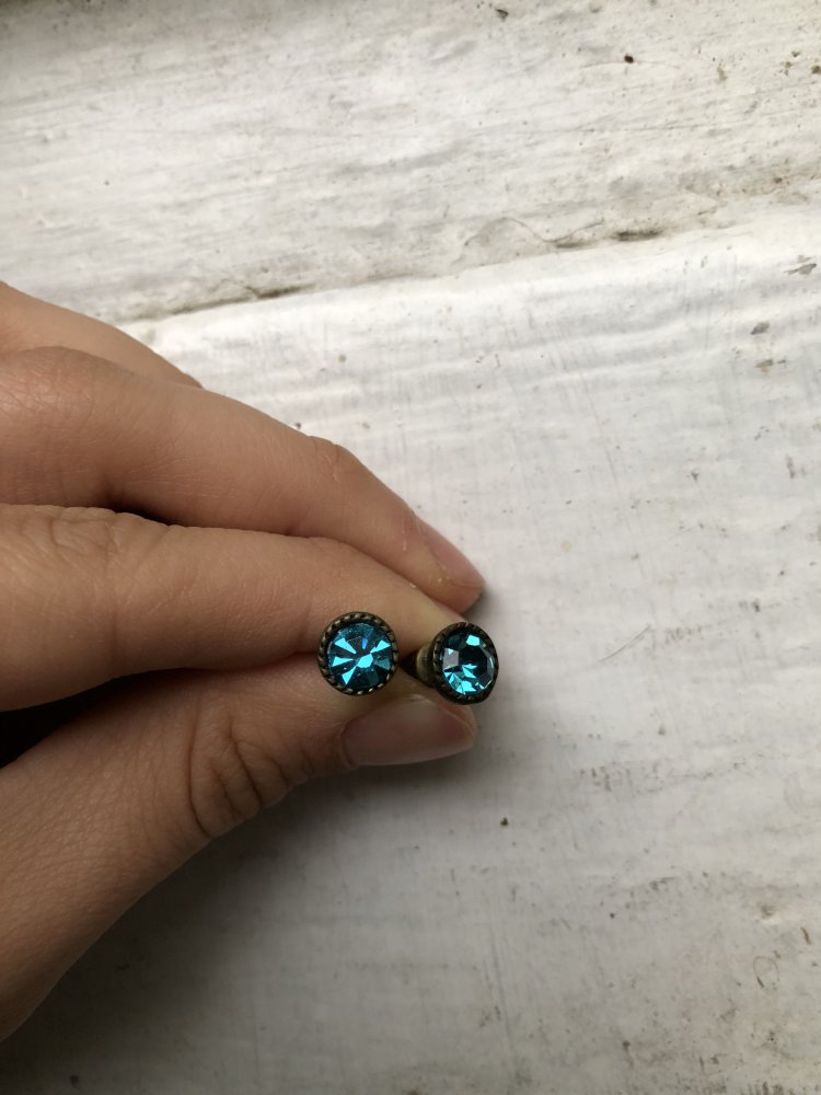 Steckerohrringe blau