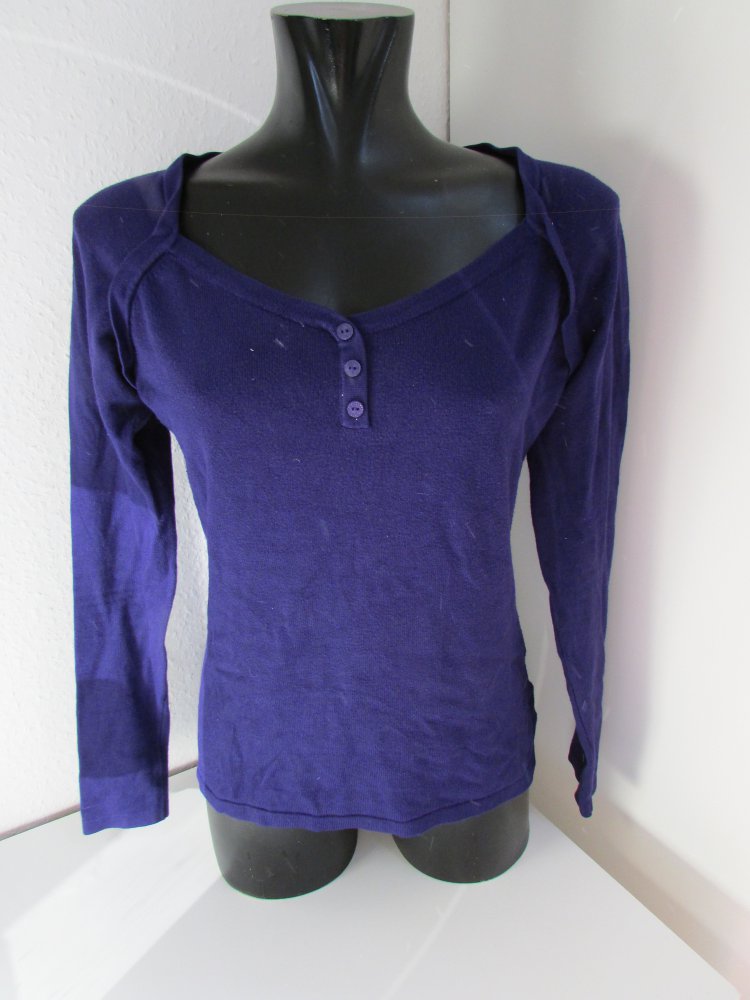 blauer Pulli