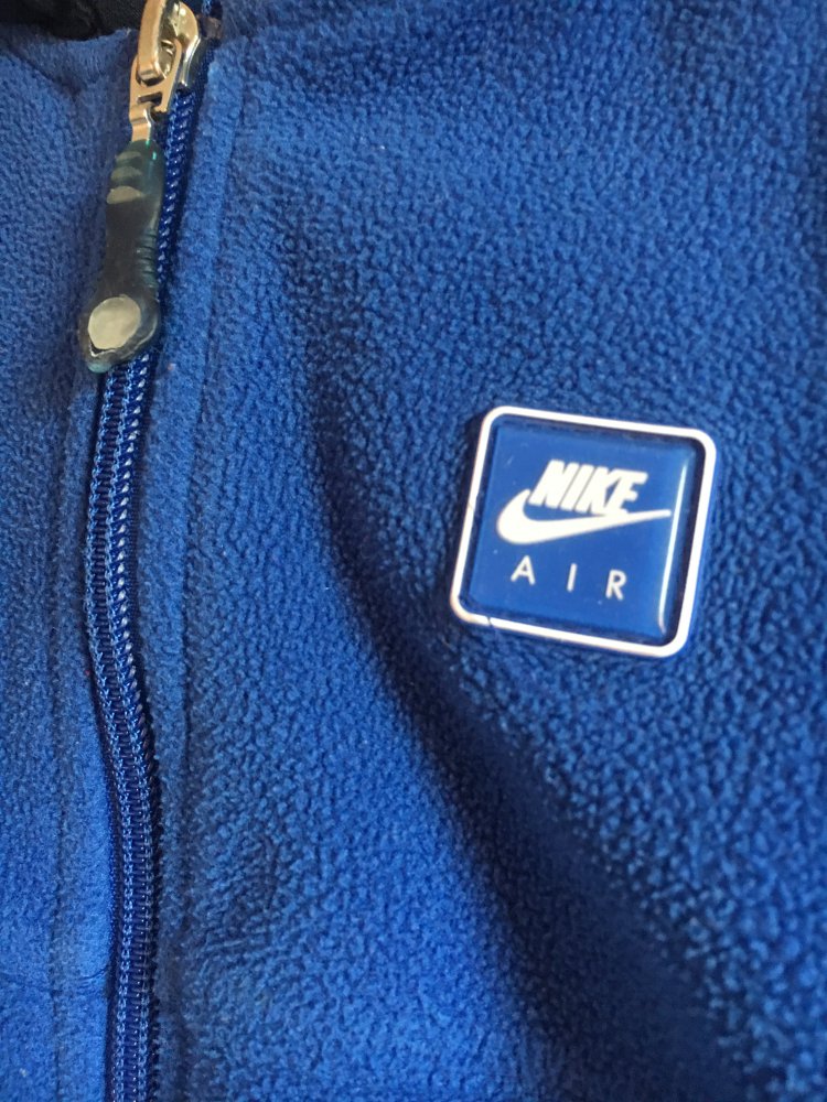 Blaue Nike Kaupuzenjacke (110-116)