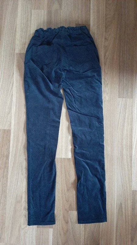 Blaue Hose
