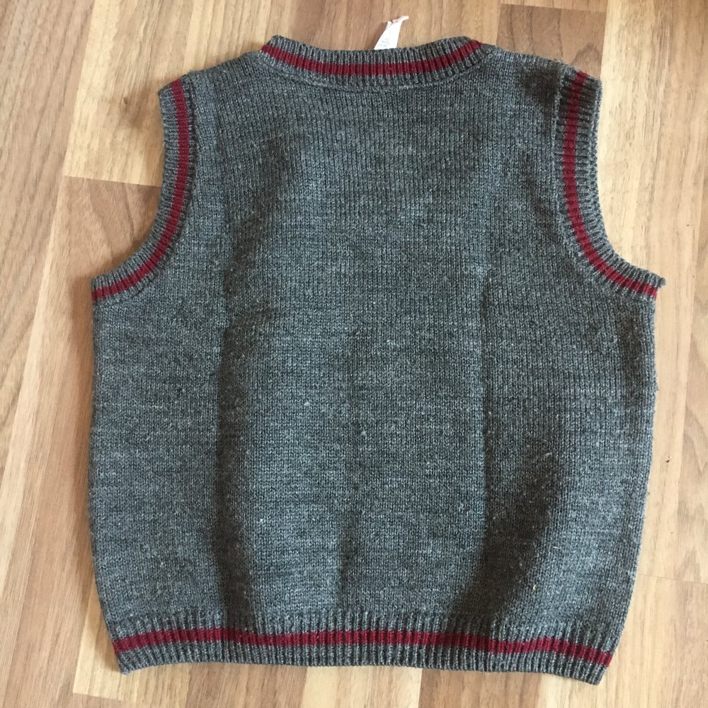 Strickweste (110)