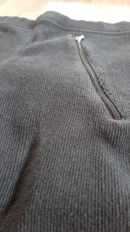 Schwarze Leggings (Rippe)