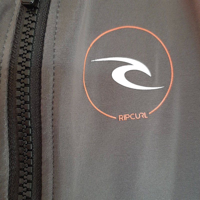 Rip Curl Badeanzug mit Kapuze
