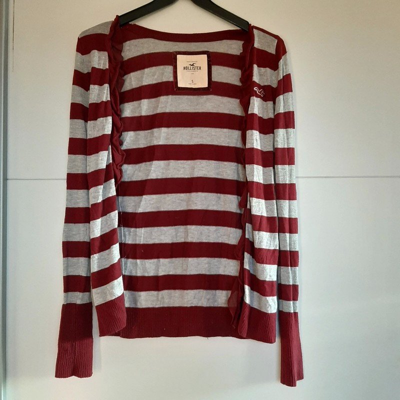 Hollister Strickjacke mit Rüschen